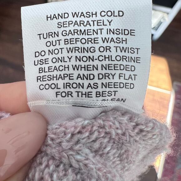 Mauve Crew Neck Horizontal Ribbed Super Soft Sweater - XS - Picture 8 of 9